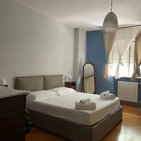 Casa Leone * Бари